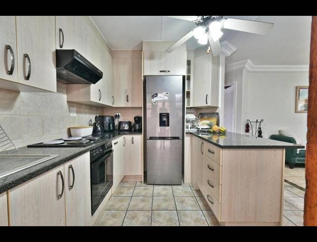 2 BEDROOM COMPLEX FOR SALE IN NEW REDRUTH